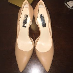 INC International Concepts d'Orsay Pumps