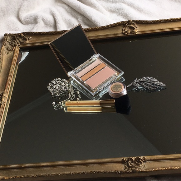 🦄HP! {Estēe Lauder} Crème Patina for Face Compact - Picture 3 of 8