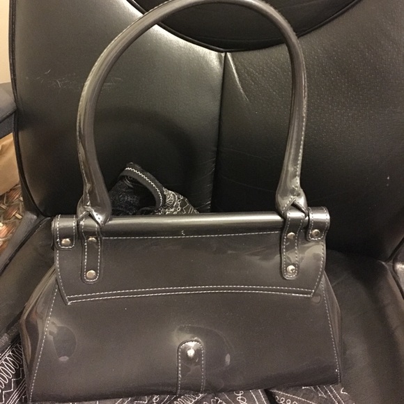 Gray clouds rolling in on a Beijo bag! - Picture 3 of 8