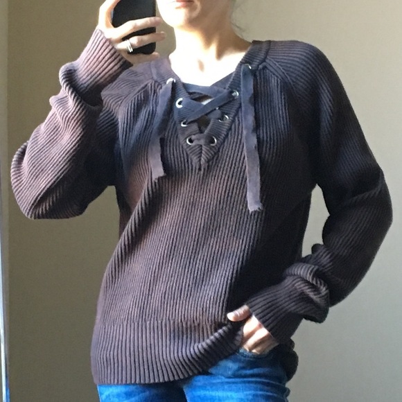 ✨NEW✨ Lace-up V-Neck Sweater - Picture 6 of 8