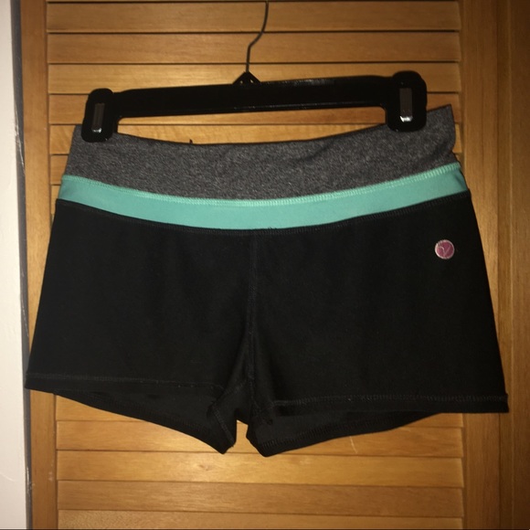 Spandex shorts - Picture 1 of 2