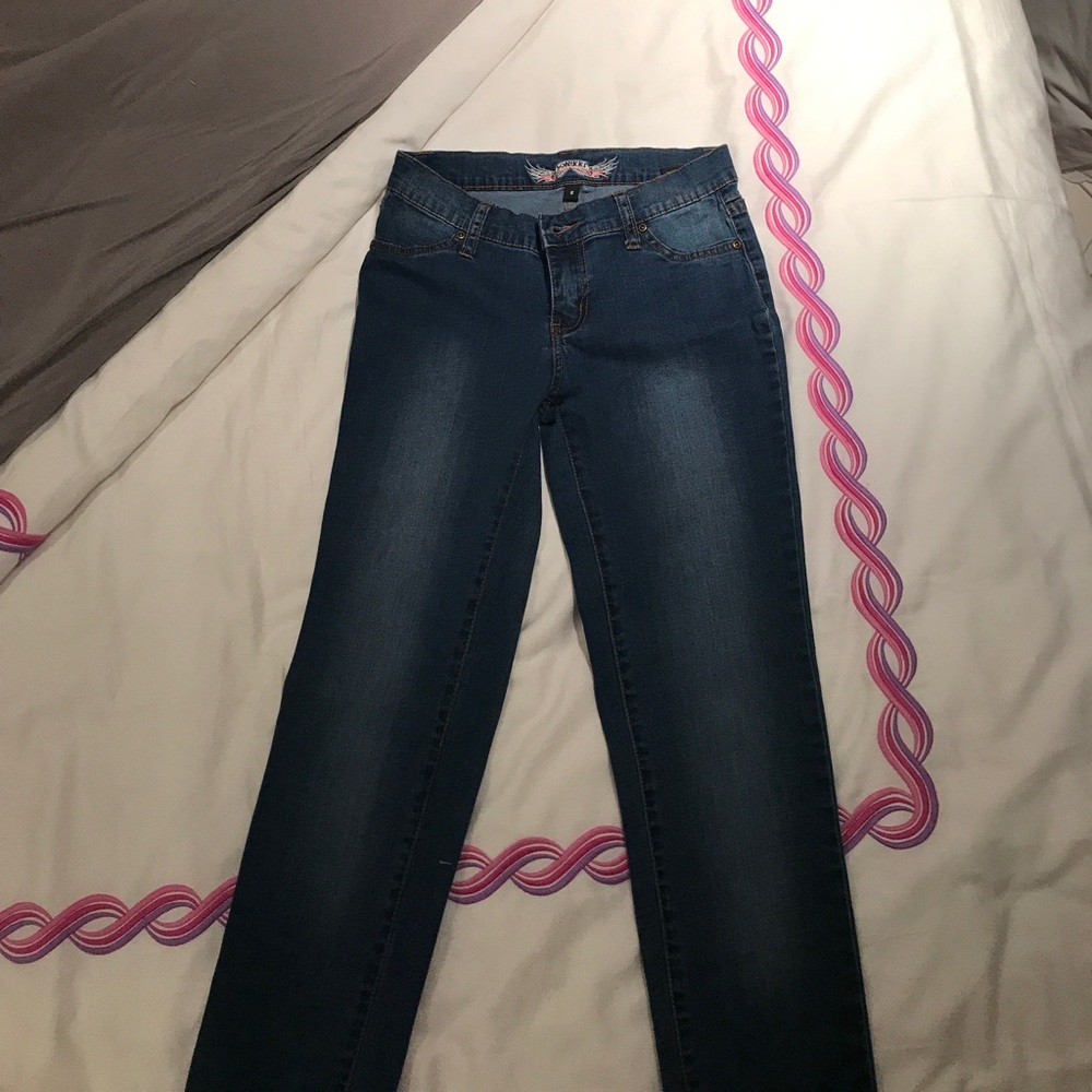 So nikki jeans