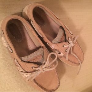 Sperry Topsiders
