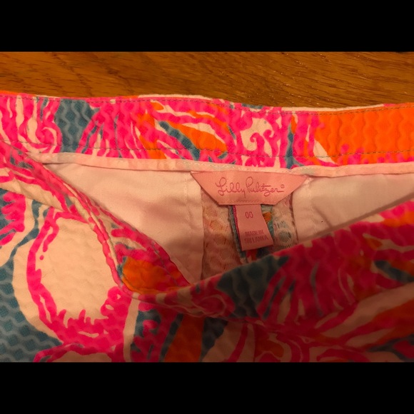 Lilly Pullitzer Printed shorts - Picture 4 of 4