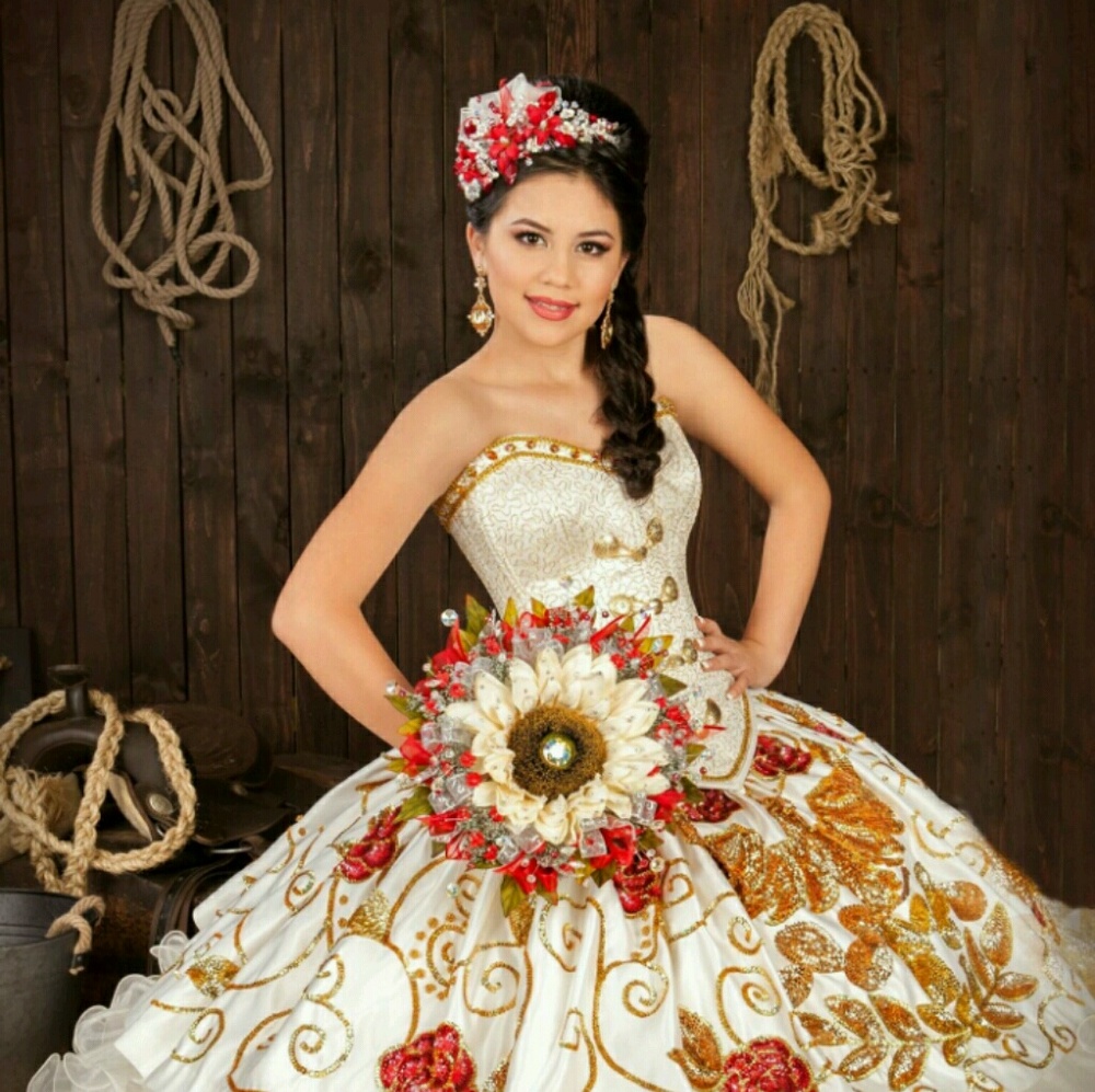 Meet your Posher, Blanca