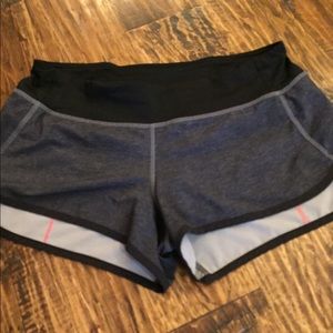 Lululemon size 6 shorts