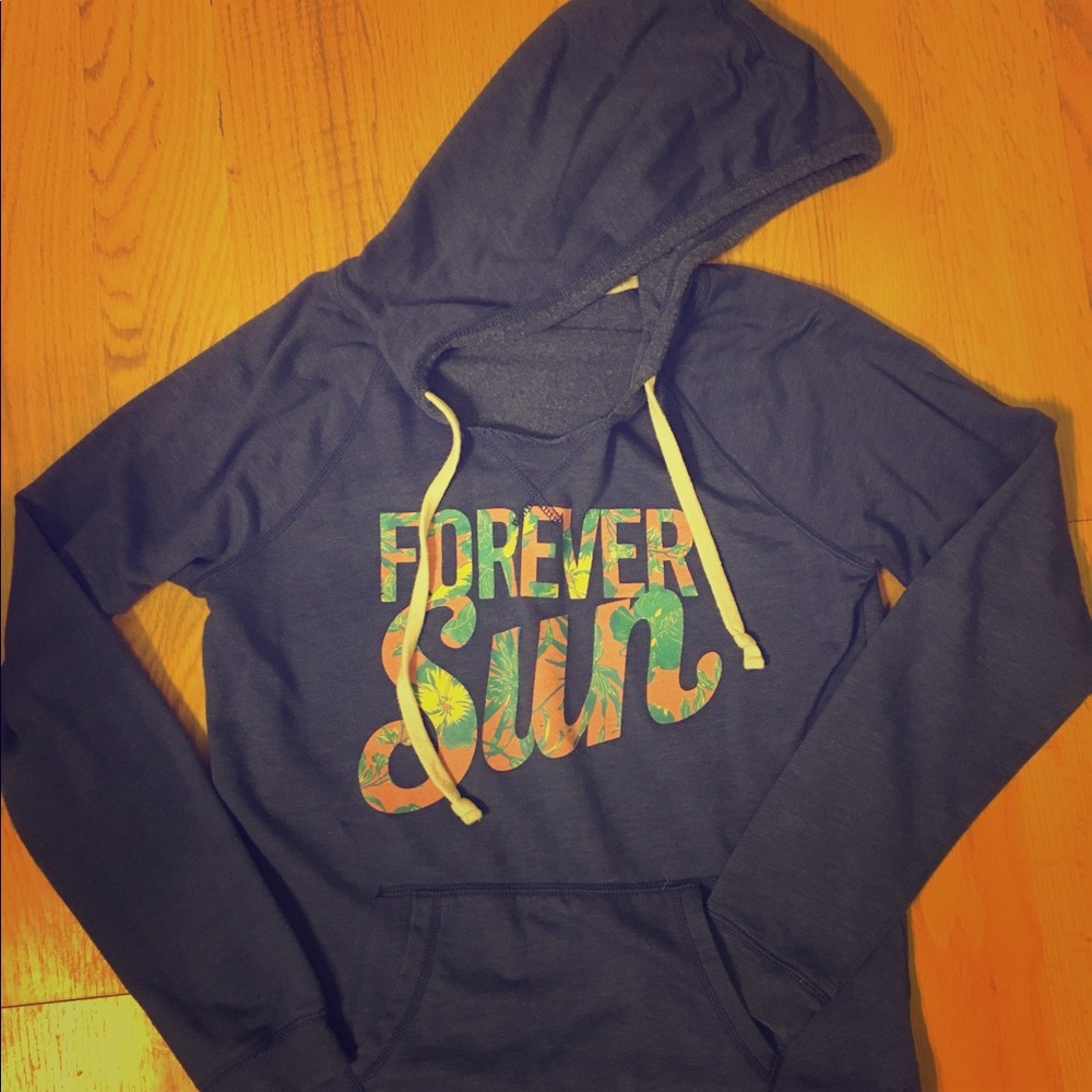 Medium American Eagle Hoodie