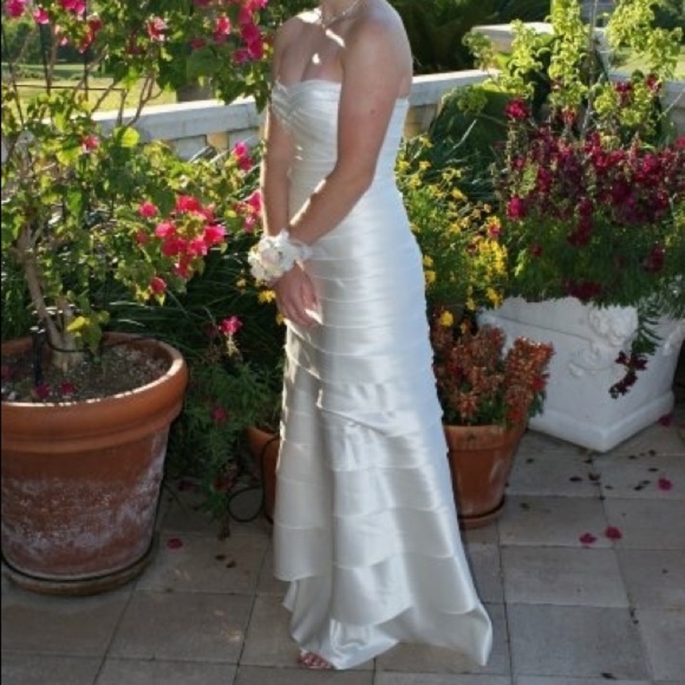 Strapless Ivory BCBG gown