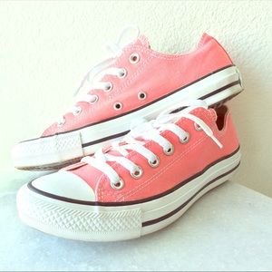 Like New Pink Converse All-Star Chuck Taylor Sz 8