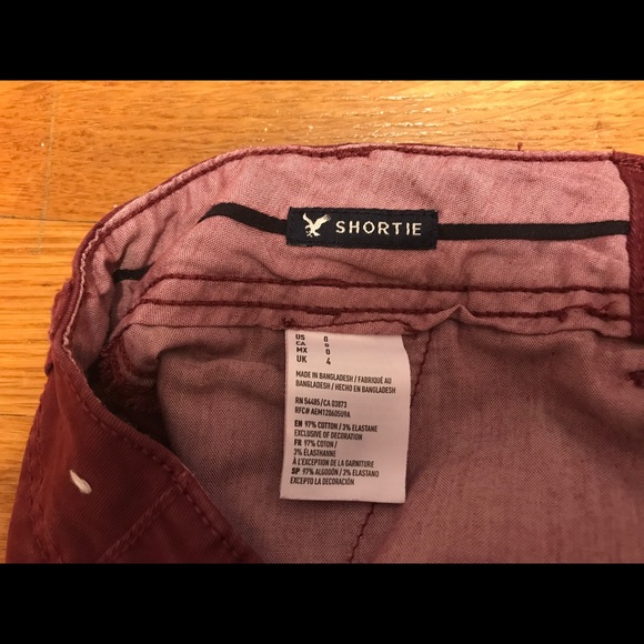 American eagle Maroon stretch shorts size 0 - Picture 4 of 5