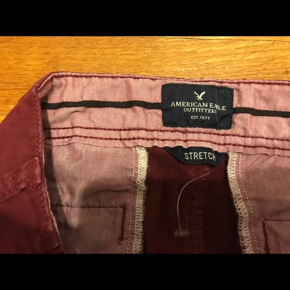 American eagle Maroon stretch shorts size 0 - Picture 5 of 5