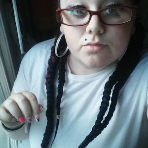 Meet your Posher, Sky