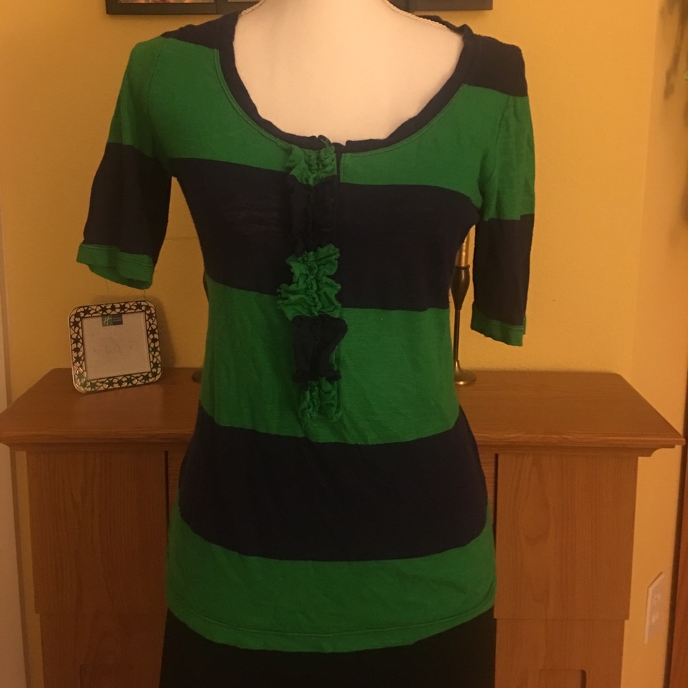 Old Navy  T-shirt blouse