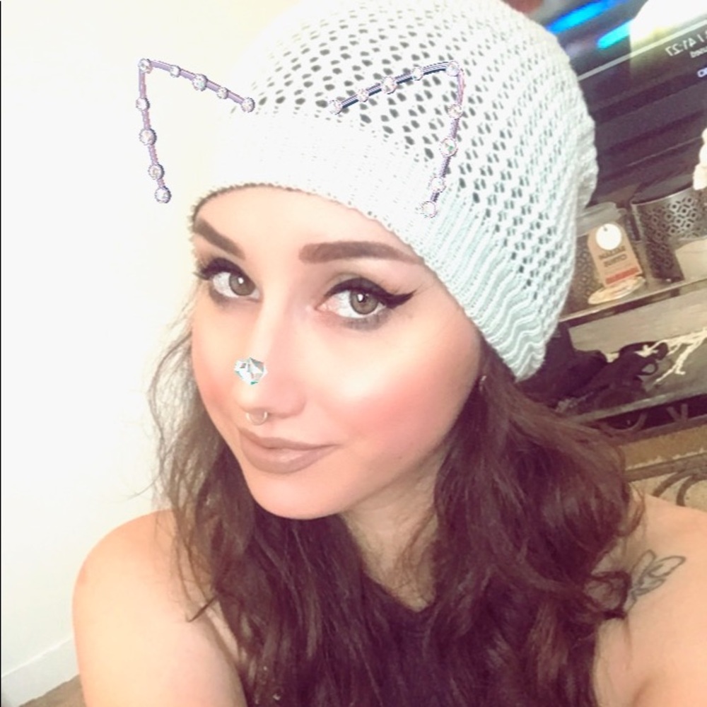 Reversible Beanie Black & White