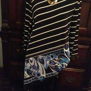 Chicos Travelers Striped Top Size 3 Pet.