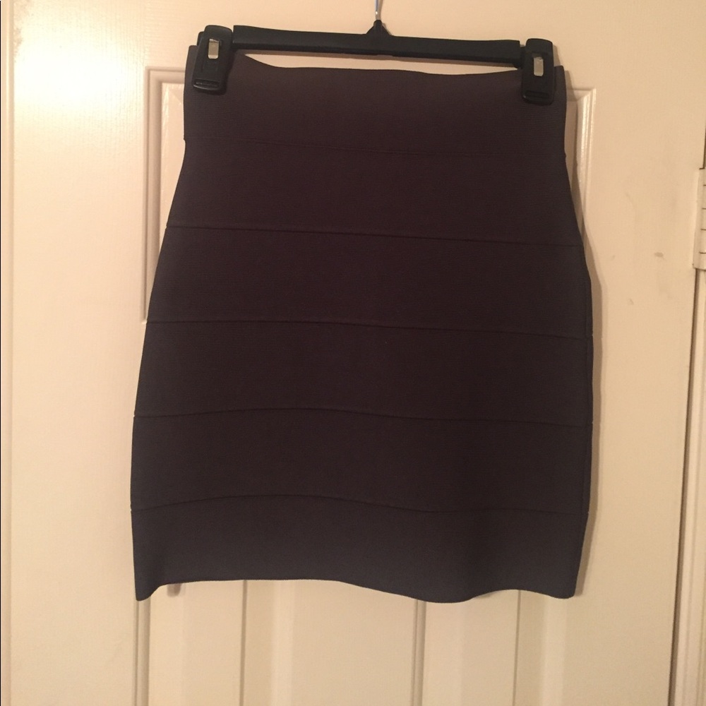 BCBG high waste bandage skirt- grey