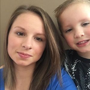 Meet your Posher, Carrie