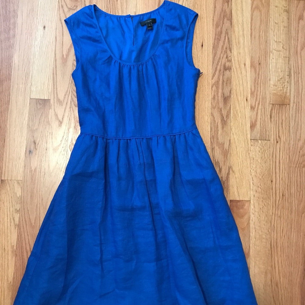 Cute & classy cocktail dress