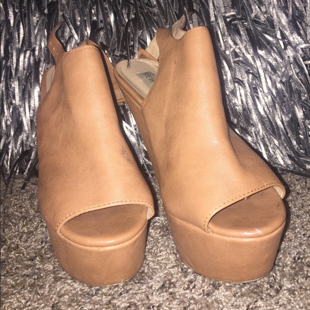 Cognac open-toe heel!