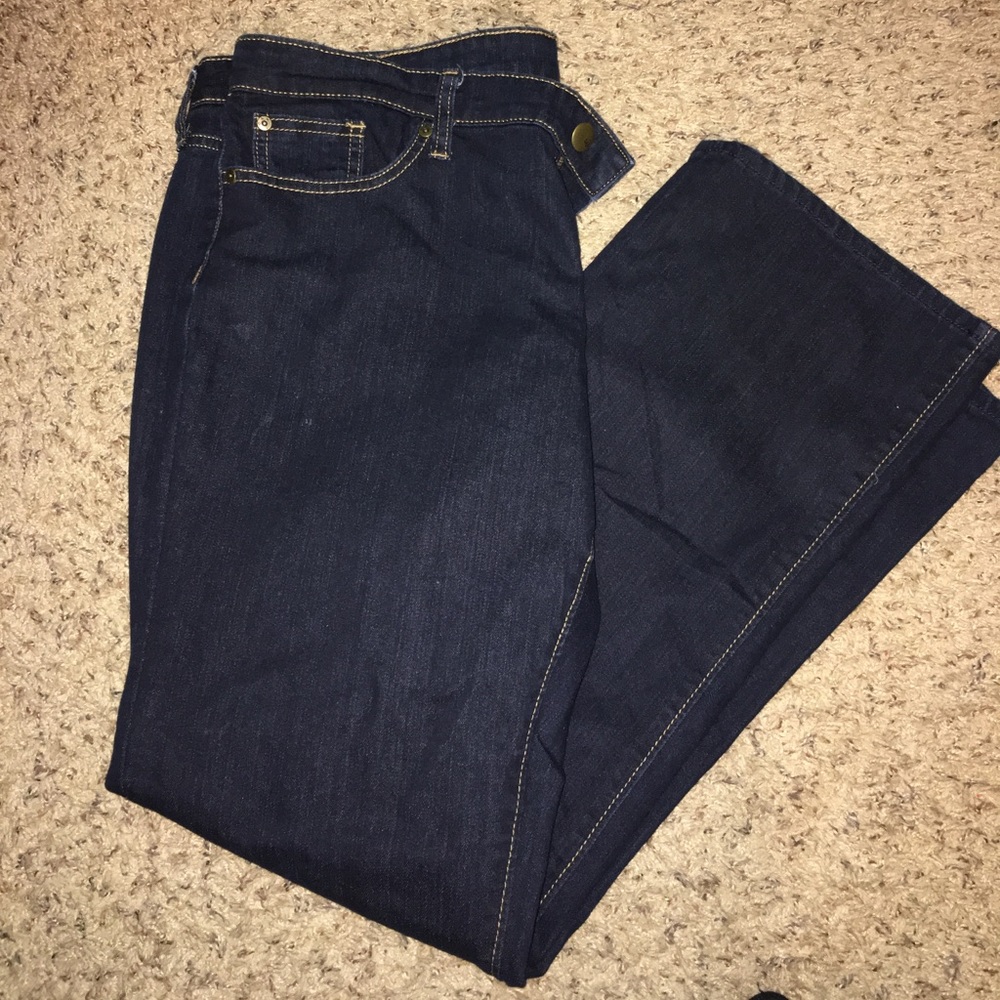 GAP outlet bootcut jeans- women's