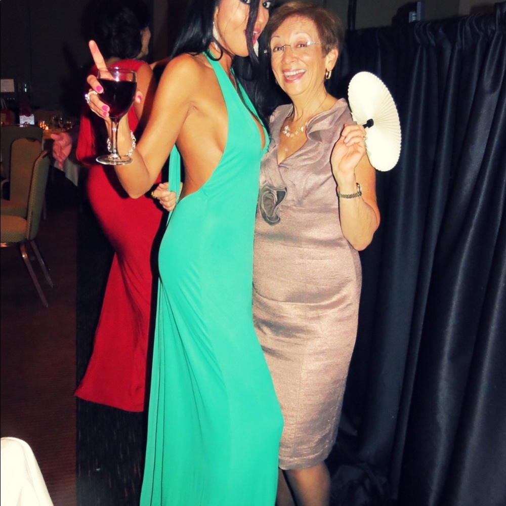 Sexy Emerald green BCBG gown backless