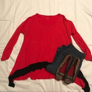 Comfy Black & Red Kensie Top