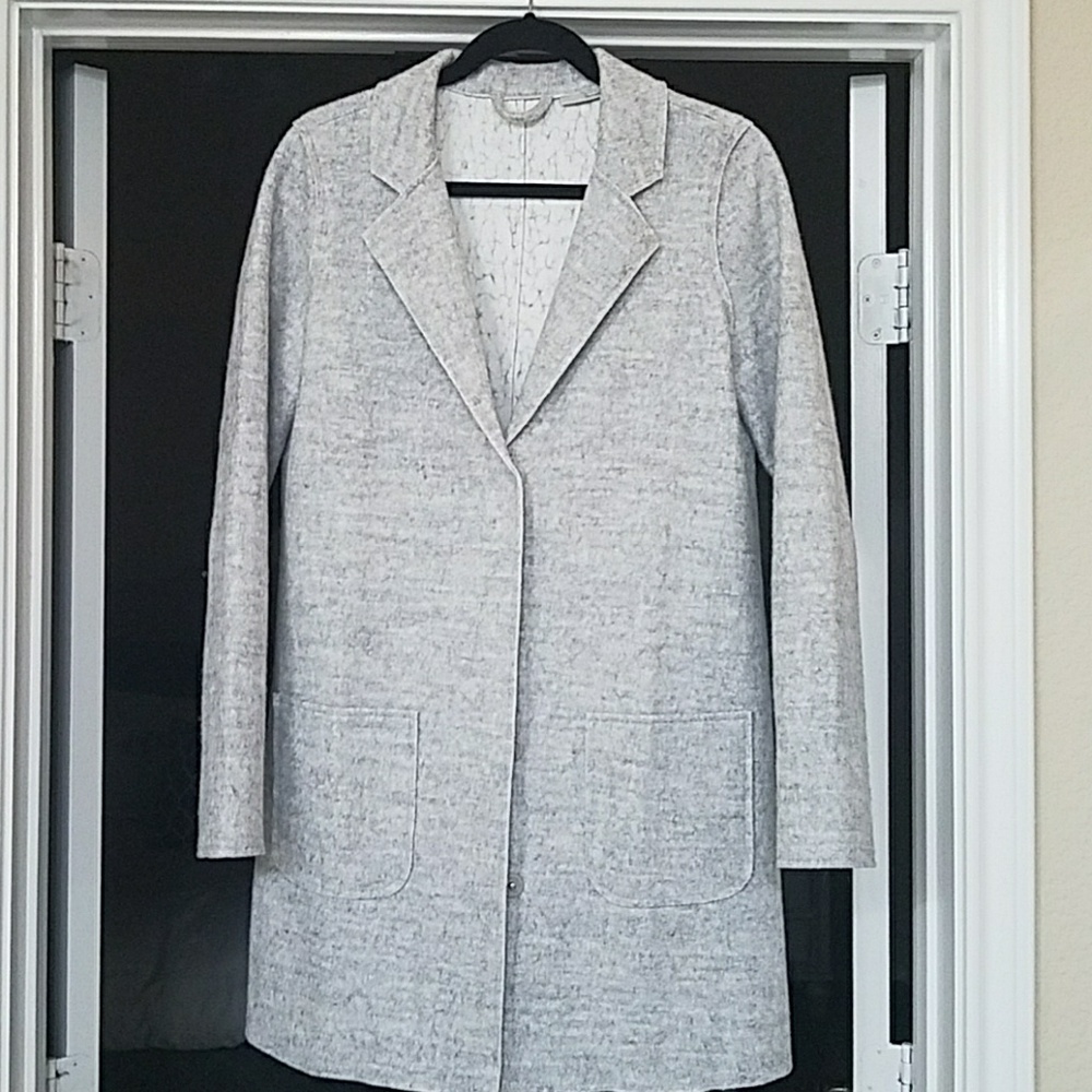 Light peacoat button jacket