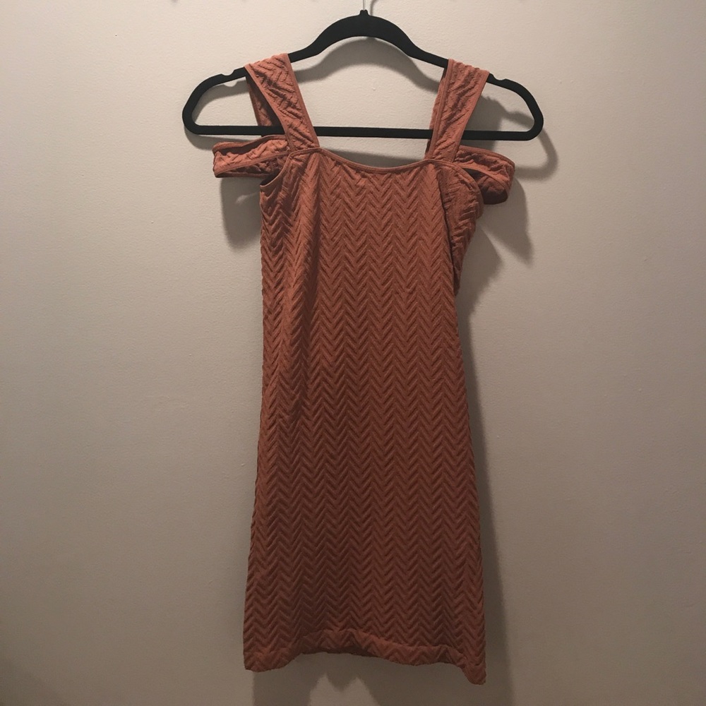FREE PEOPLE OFF THE SHOULDER BODY CON DRESS