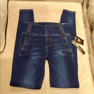 Kut from the kloth Diana skinny