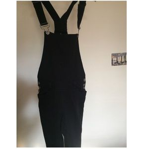 ✨FALL SALE ✨BLACK OVERALL