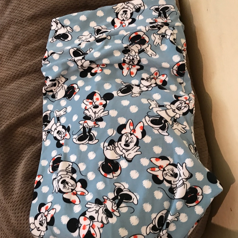 Lularoe worn once minnie Disney ;) tall and curvy