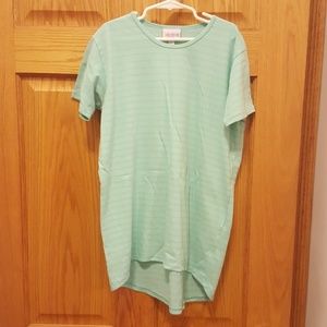 Lularoe Gracie Shirt