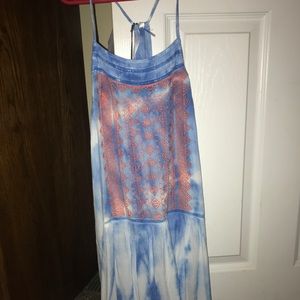 Tie dye dress / NEVER WORN