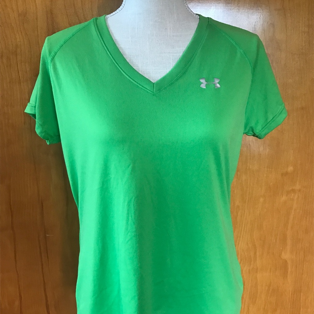 UNDER ARMOUR- TSHIRT- GREEN- HEAT GEAR- MEDIUM