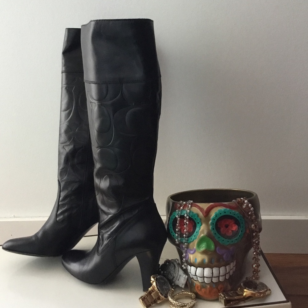 SEXY Black Coach Boots!! A Classic