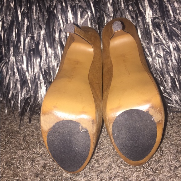 The Perfect Mary Jane heel! - Picture 3 of 3