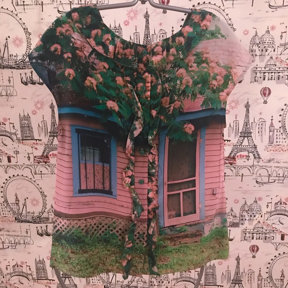 Sarah Ball Photography 'Pink Cottage Blouse' - Picture 4 of 4