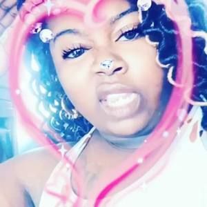 Meet your Posher, Paris