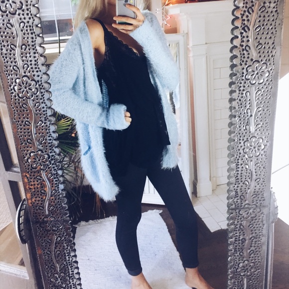 β« ΞΞW β» Pastel Travelers Plush Cardigan - Picture 4 of 6