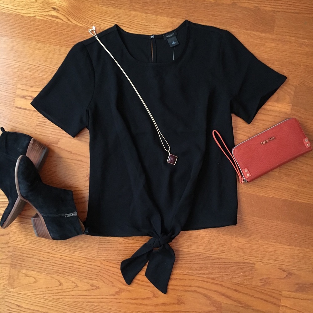 🖤Ann Taylor Front Tie Blouse🖤