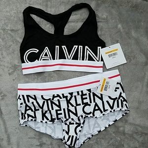 NWT CALVIN KLEIN two piece set
