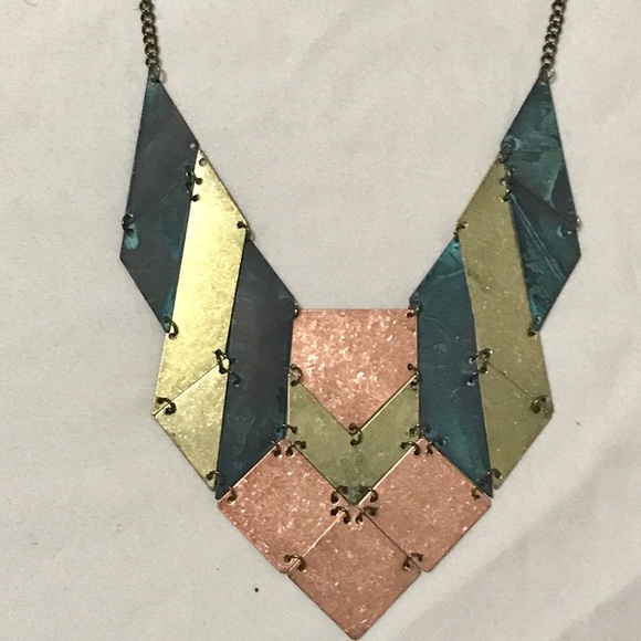 Multi Color Metal Statement Necklace - Picture 2 of 3