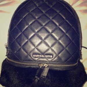Black Leather and fur Michael Kors