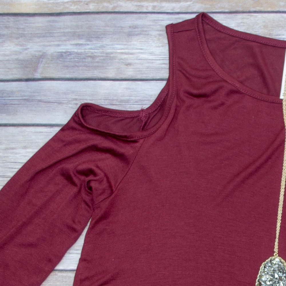 Cold Shoulder Tunic - Burgundy - Picture 2 of 2