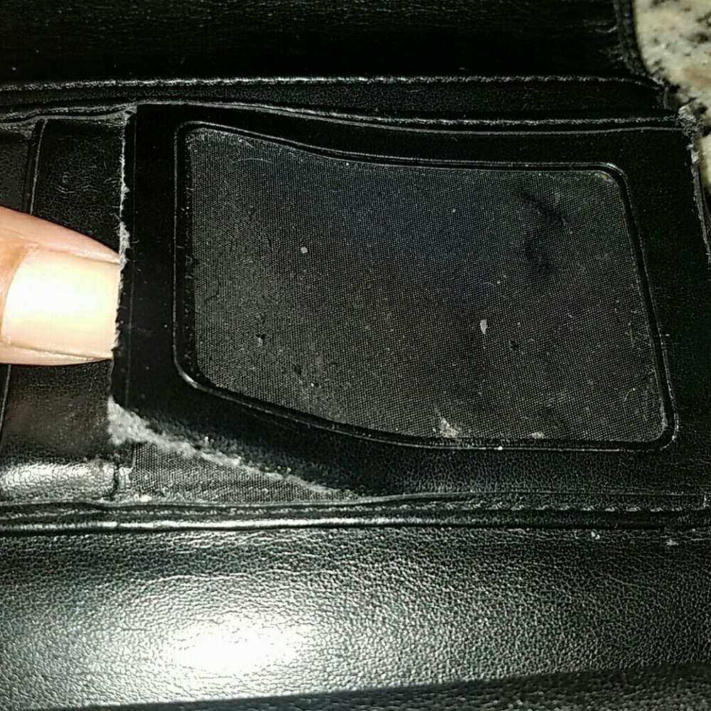 Coach Wallet - Picture 5 of 8