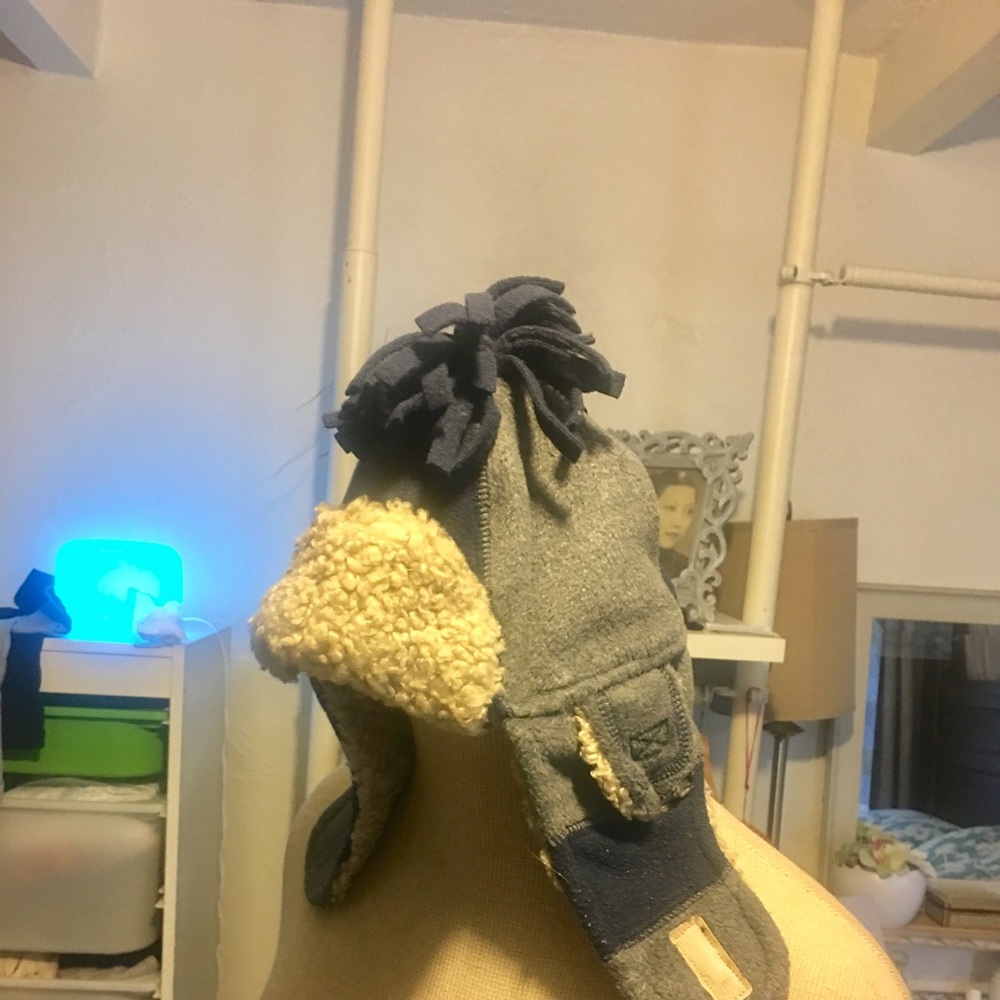 Gap hat