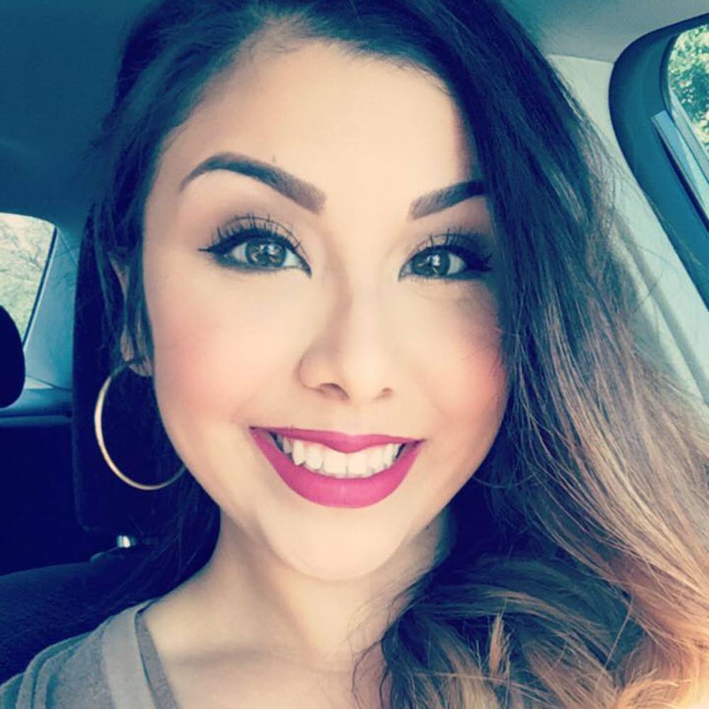 Meet your Posher, Nina