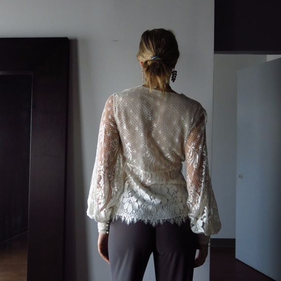 White Lace Bishop Sleeve Blouse - Picture 4 of 4