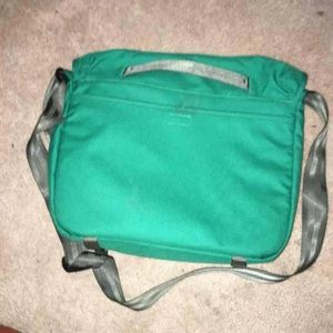Turquoise Patagonia cross body satchel