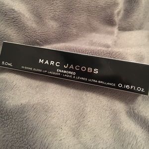 Marc Jacobs Hi-Shine Lip in Skin Deep 344